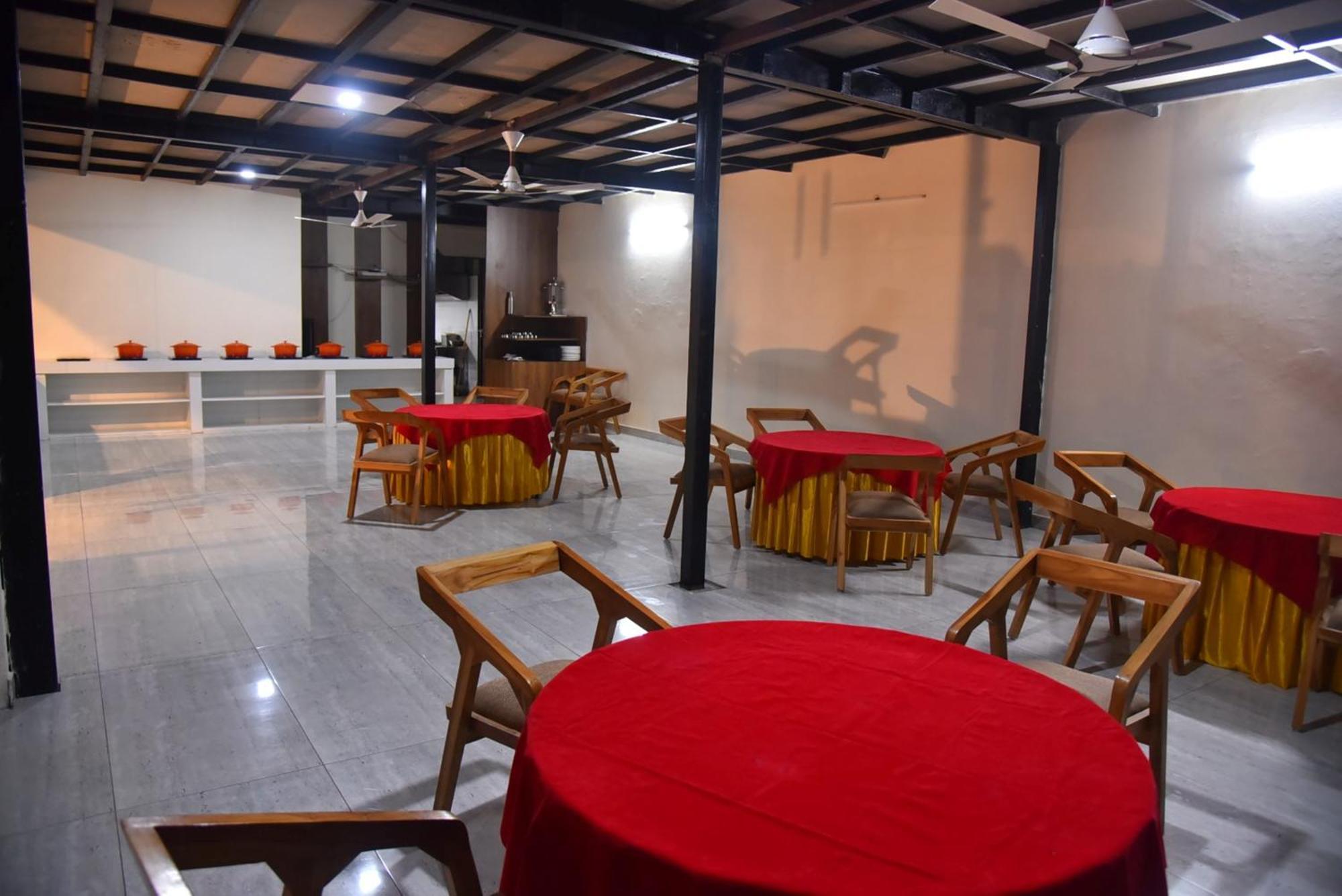 Qcent Woods Resort & Spa, Rishikesh Exterior photo