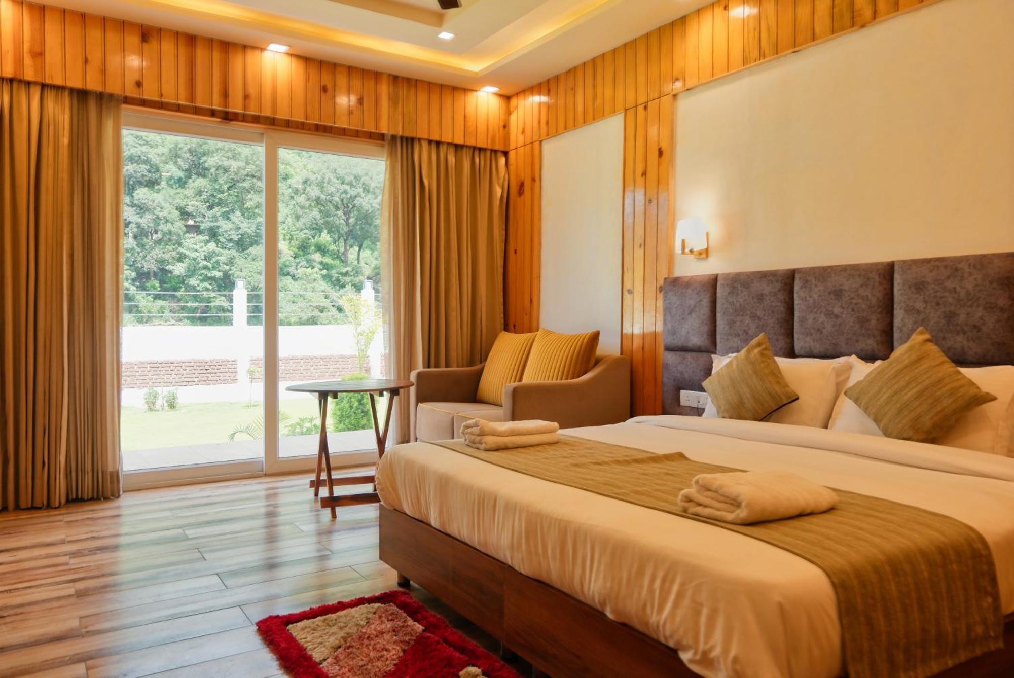 Qcent Woods Resort & Spa, Rishikesh Exterior photo