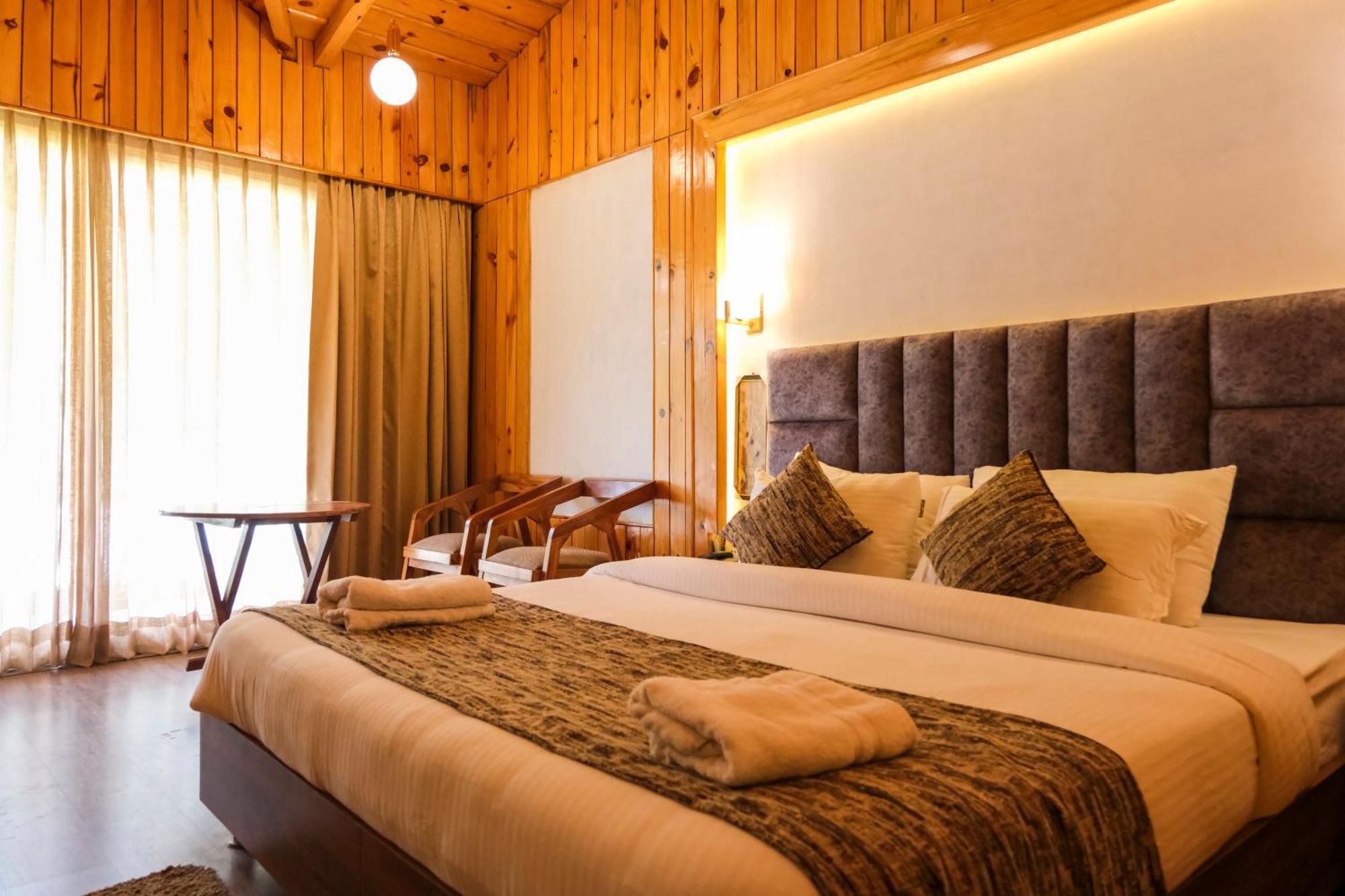 Qcent Woods Resort & Spa, Rishikesh Exterior photo